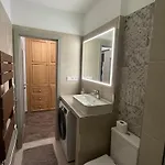 Byteček U Nádraží Apartamento Třeboň