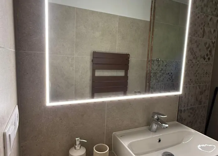 Byteček U Nádraží Apartamento